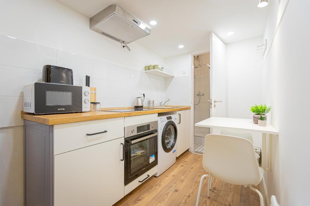 2 Bedroom Apartment In The Dob Street, Emerald Budapeste Exterior foto