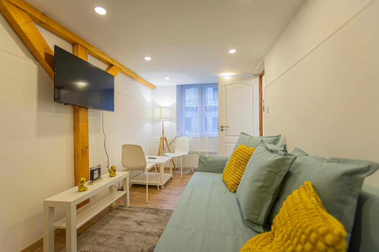 2 Bedroom Apartment In The Dob Street, Emerald Budapeste Exterior foto
