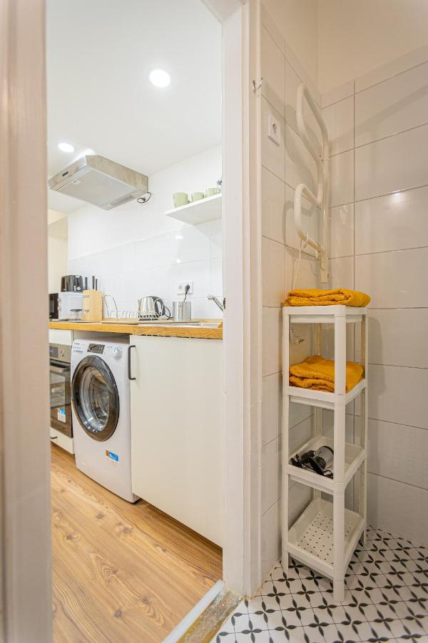 2 Bedroom Apartment In The Dob Street, Emerald Budapeste Exterior foto